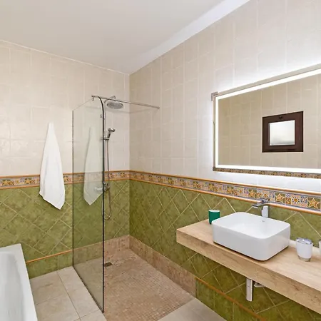 Stephanie Playa Blanca